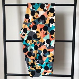 NWOT Lularoe (LLR) OS Minnie Mouse leggings